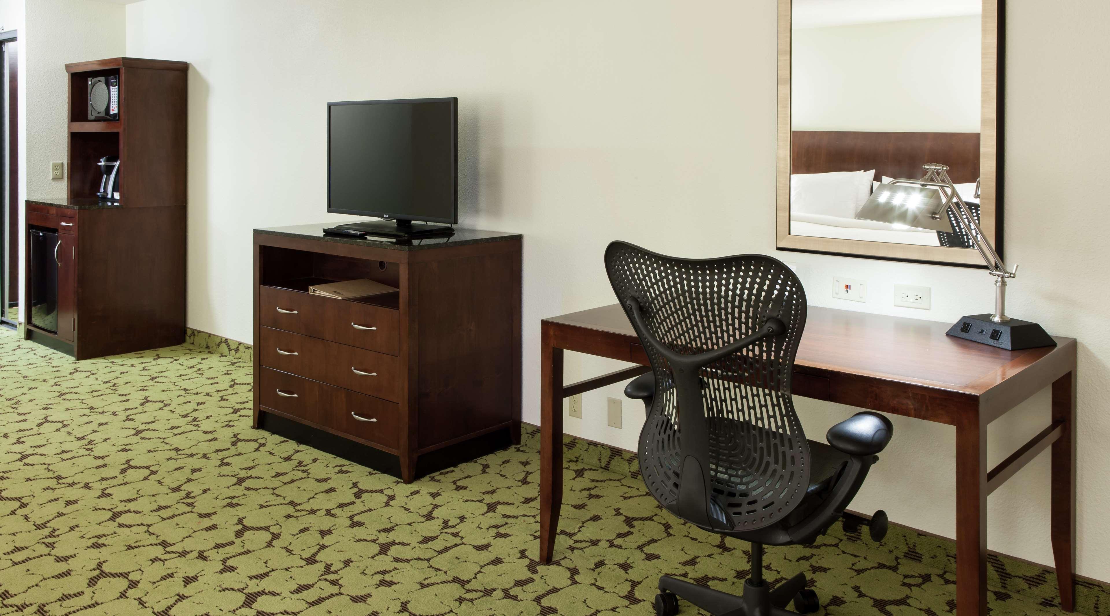 Hilton Garden Inn Dallas/Duncanville Ngoại thất bức ảnh