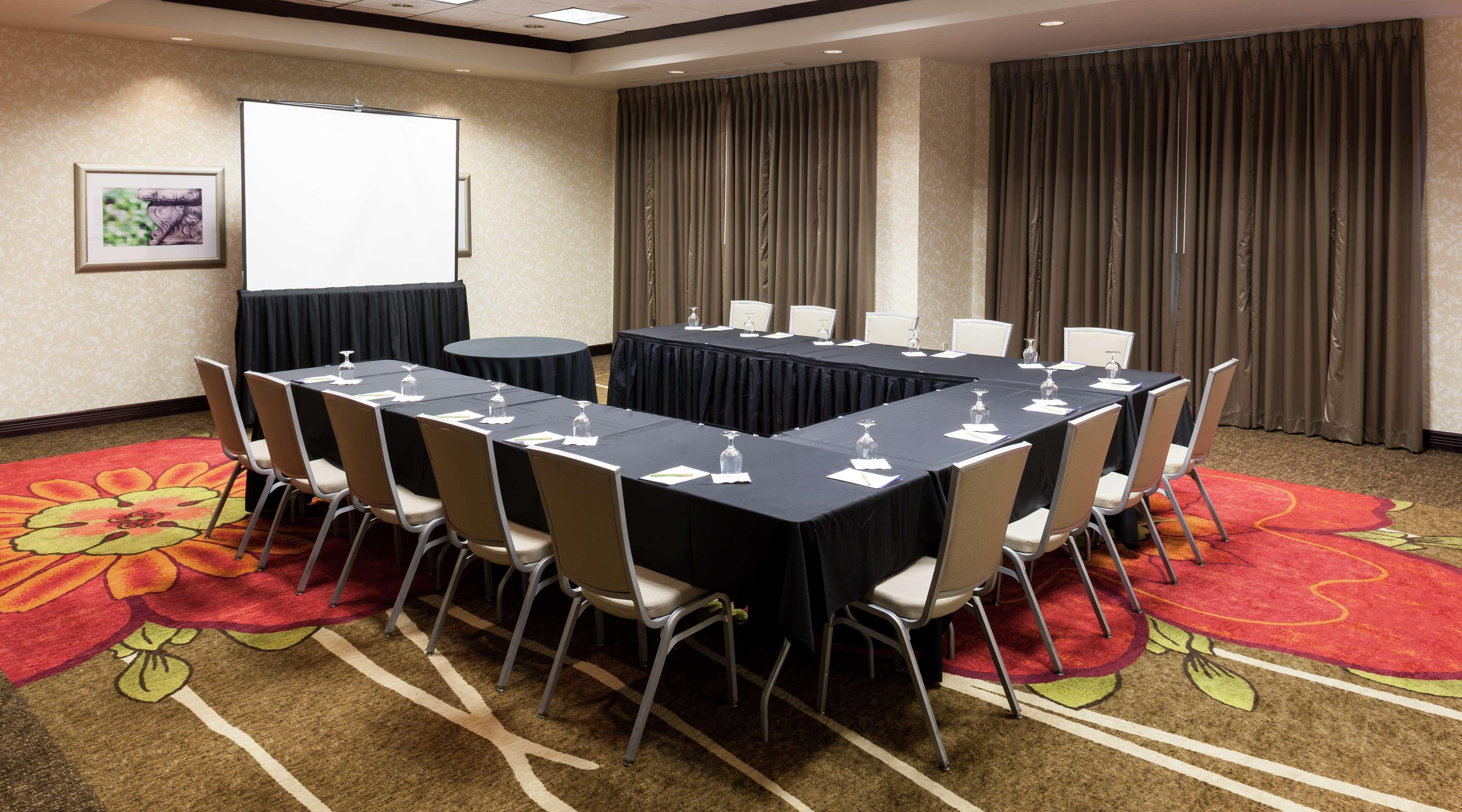 Hilton Garden Inn Dallas/Duncanville Ngoại thất bức ảnh