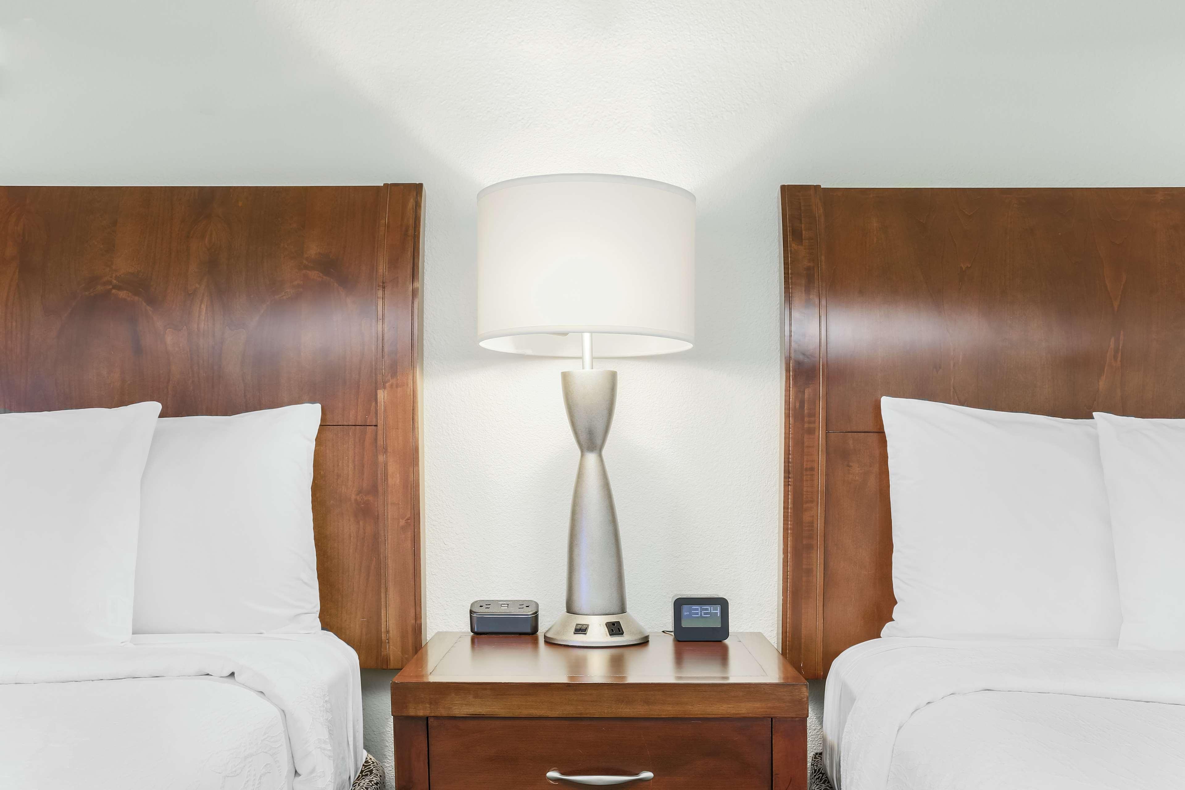 Hilton Garden Inn Dallas/Duncanville Ngoại thất bức ảnh