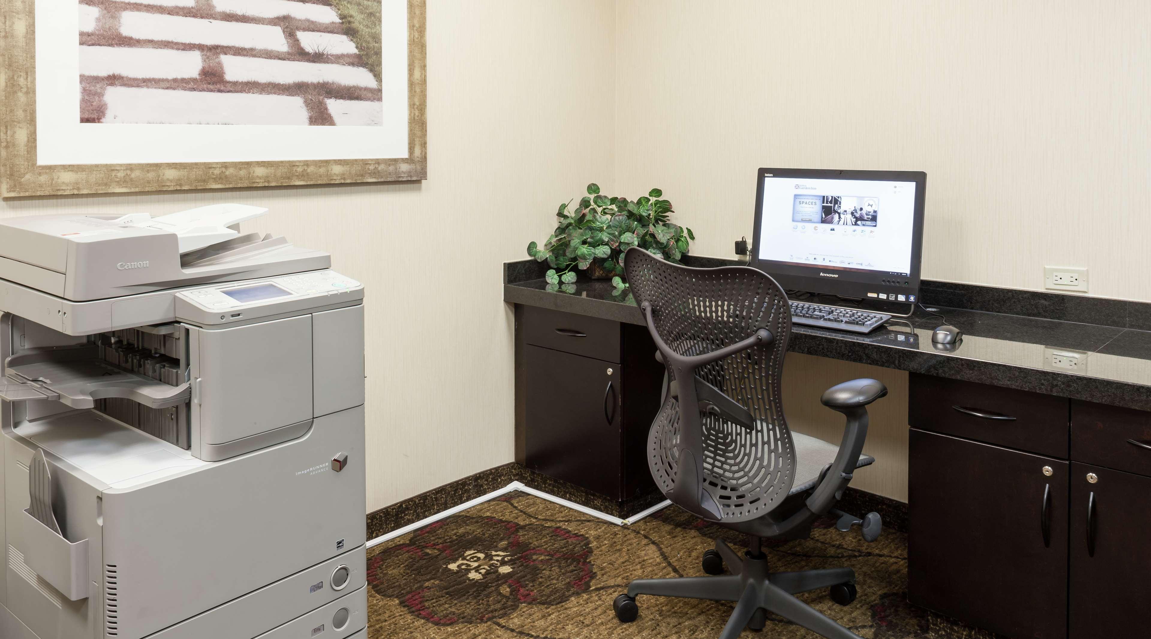 Hilton Garden Inn Dallas/Duncanville Ngoại thất bức ảnh