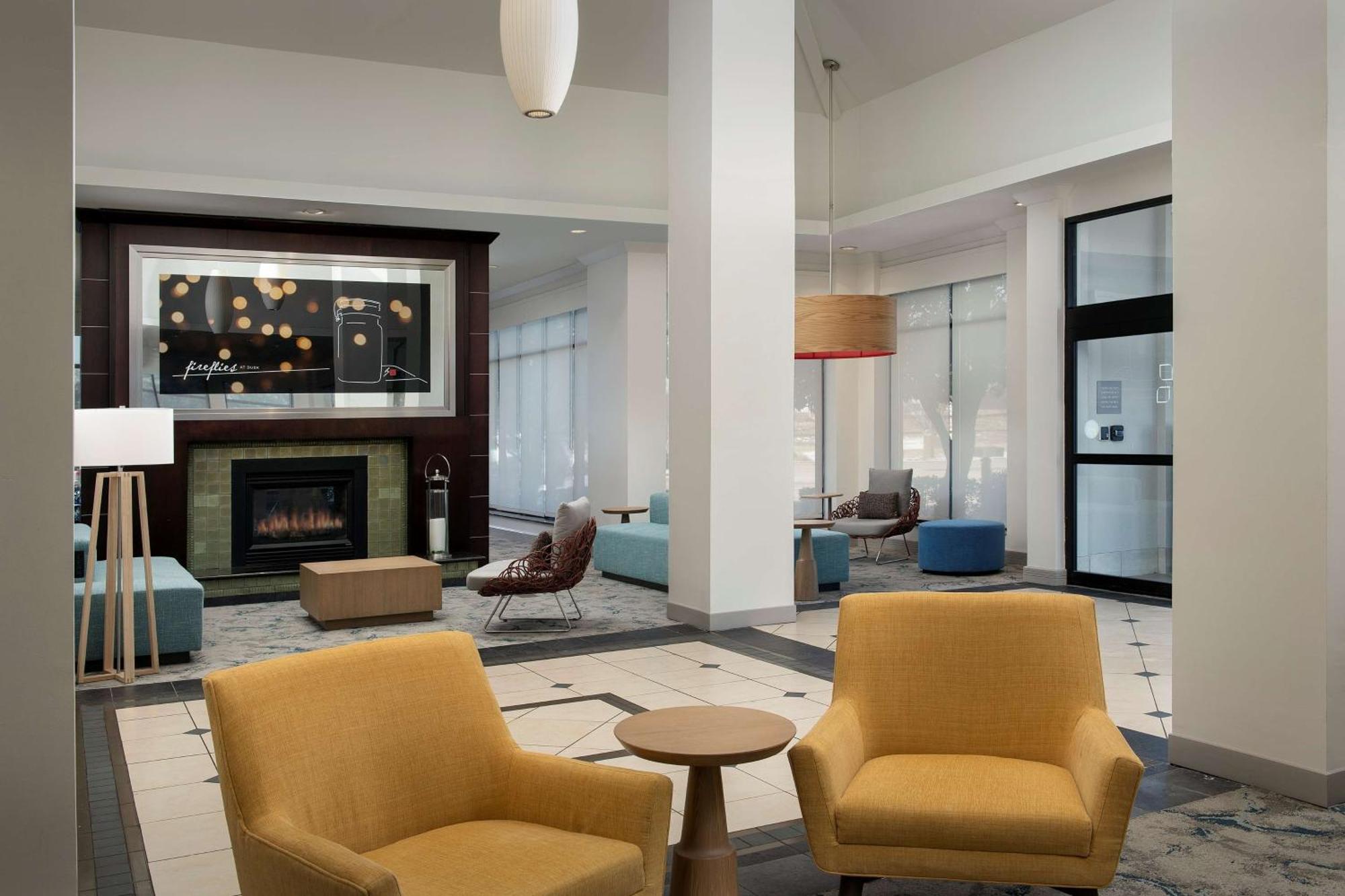 Hilton Garden Inn Dallas/Duncanville Ngoại thất bức ảnh